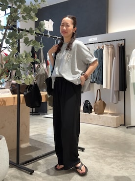 「Jena espace merveilleux(ジェナ エスパスメルヴェイユ)の【頑張らなくても様になる】グログラントロミパンツ(その他パンツ、ブラック系)」を使った、akane.mさん(レディース・162cm)の夏コーディネート