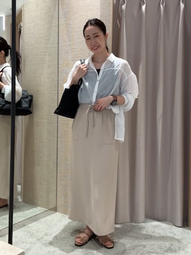 「Jena espace merveilleux(ジェナ エスパスメルヴェイユ)の袖ギャザーガーゼシャツ(シャツ/ブラウス、ホワイト系)」を使った、akane.mさん(レディース・162cm)の春コーディネート