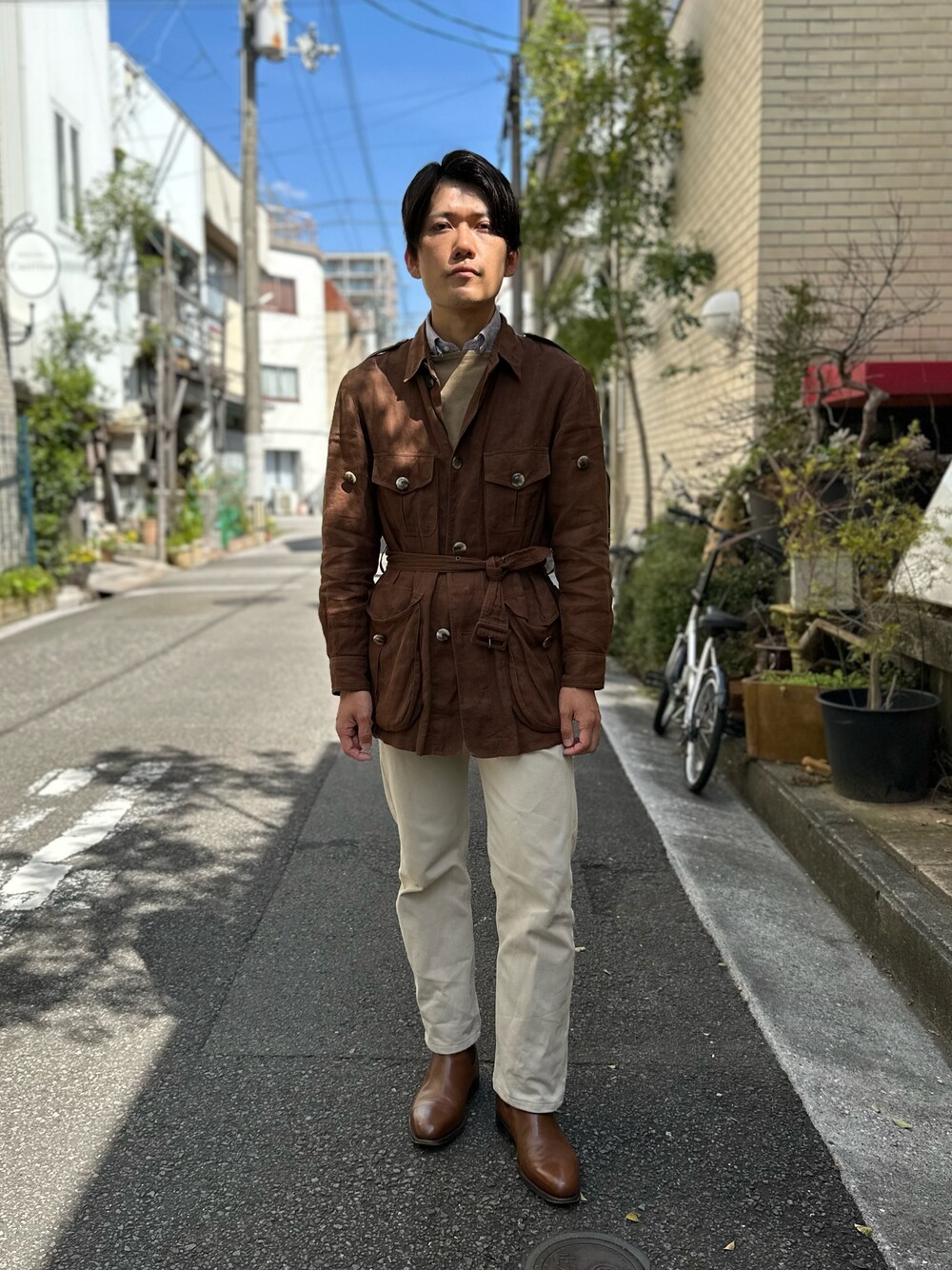 「J.M. WESTONのアイテム（ブーツ、ブラウン系）」を使った、yuusukeさん（メンズ・168cm）の春コーディネートの1枚目の写真