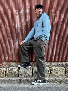 「UNIQLO（ユニクロ）のアイテム（スウェット、ブルー系）」を使った、shunさん（メンズ・178cm）の春コーディネート
