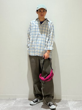 「アイテム（ボディバッグ/ウエストポーチ）」を使った、藤井さん（メンズ・171cm）の秋コーディネート
