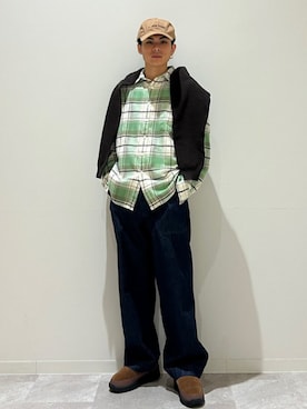 「アイテム（その他パンツ、ブルー系）」を使った、藤井さん（メンズ・171cm）の秋コーディネート