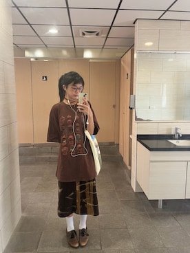 「蘑菇分隊のアイテム（スカート、ブラウン系）」を使った、peko0718さん（レディース・163cm）の夏コーディネート