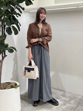 「アイテム（アンダーウェア）」を使った、Haruneさん（レディース・167cm）の秋コーディネート