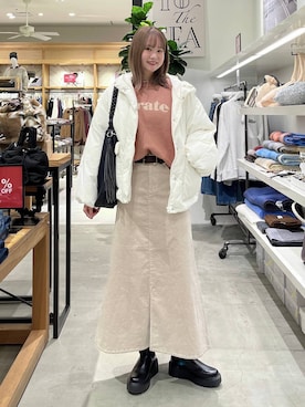 「アイテム（ナイロンジャケット）」を使った、Haruneさん（レディース・167cm・30代）の冬コーディネート