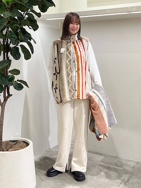 「アイテム（ブランケット）」を使った、Haruneさん（レディース・167cm・30代）の秋コーディネート