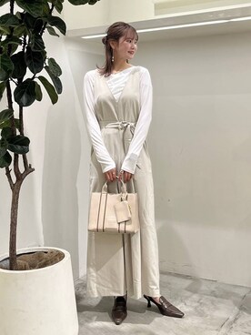 「アイテム（つなぎ/オールインワン）」を使った、Haruneさん（レディース・167cm）の冬コーディネート