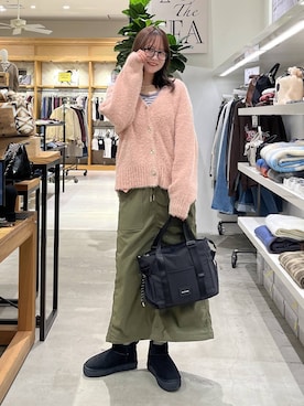 「BAYFLOW（ベイフロー）の[ストレッチ入り]裏起毛ベイカースカート（スカート）」を使った、Haruneさん（レディース・167cm）の冬コーディネート