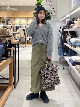 「BAYFLOW（ベイフロー）の[ストレッチ入り]裏起毛ベイカースカート（スカート）」を使った、Haruneさん（レディース・167cm）の冬コーディネート