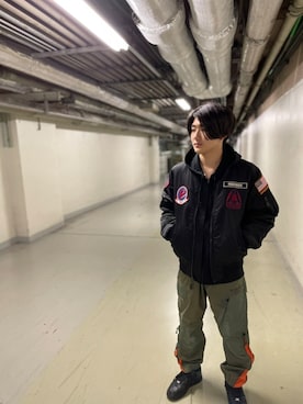 「アウターコーデ」｜「アイテム（MA-1）」を使った、ひっしーさん（メンズ・170cm）の秋コーディネート