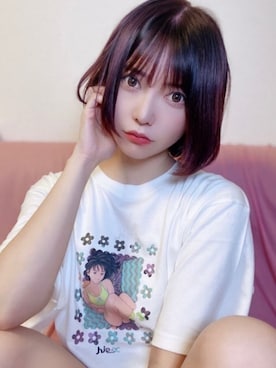 「アイテム（音楽/本・雑誌、イエロー系）」を使った、アイドル達のクローゼットさん（レディース・156cm）の秋コーディネート