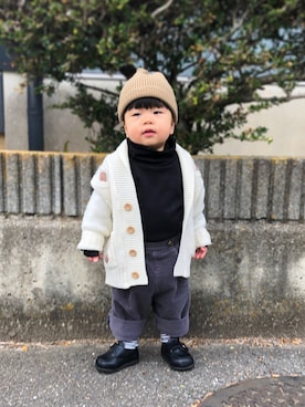 「西松屋（ニシマツヤ）のアイテム（Tシャツ/カットソー）」を使った、Otoさん（キッズ・80cm）の冬コーディネート