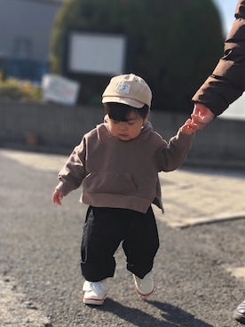 「petit main（プティマイン）のアイテム（パーカー）」を使った、Otoさん（キッズ・80cm）の冬コーディネート