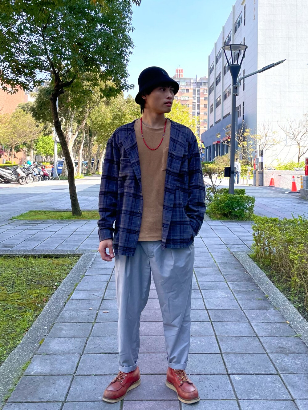 「ootd、daily look、streetstyle、fashion、今日のコーデ、今日の服、古着MIX、春コーデ」｜「KANGOLのアイテム（帽子、ブラック系）」を使った、kb8526さん（メンズ・173cm）の春コーディネートの1枚目の写真