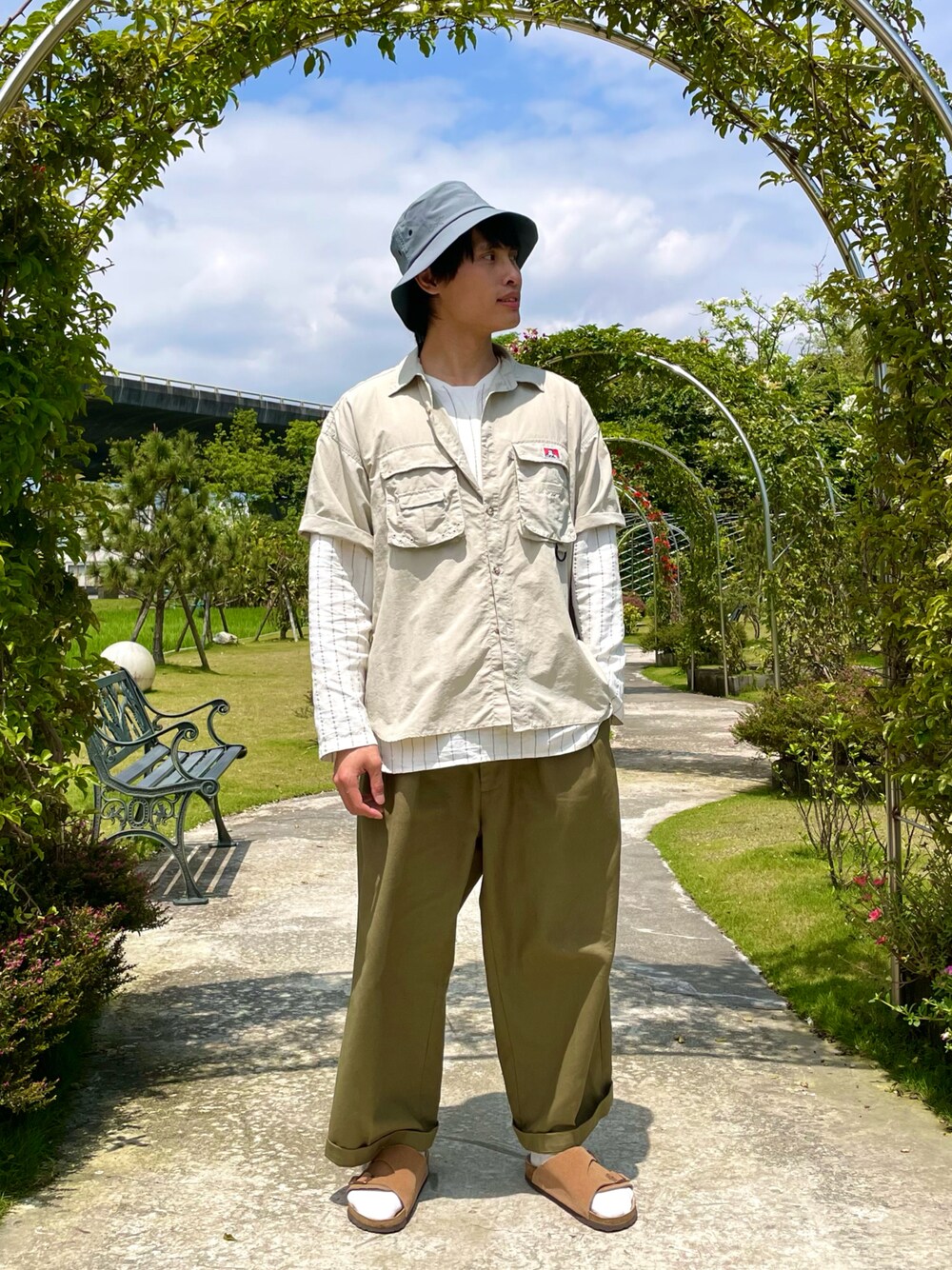 「ootd、outfit、daily look、streetstyle、今日のコーデ、今日の服、春コーデ、古着MIX」｜「arcteryxのアイテム（帽子、グリーン系）」を使った、kb8526さん（メンズ・173cm）の夏コーディネートの1枚目の写真