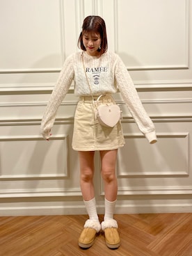 「one after another NICE CLAUP（ワンアフターアナザーナイスクラップ）のアイテム（スリッポン）」を使った、sayapiiさん（レディース・164cm）の秋コーディネート