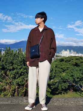 「CONVERSE（コンバース）のアイテム（その他シューズ）」を使った、Chein Mingさん（メンズ・168cm）の冬コーディネート