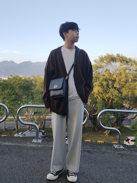「CONVERSE（コンバース）のアイテム（その他シューズ）」を使った、Chein Mingさん（メンズ・168cm）の冬コーディネート