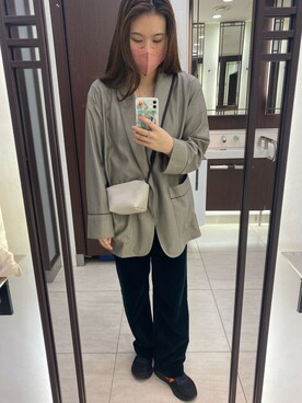 「DES PRES（デ・プレ）のアイテム（ジャケット/アウター）」を使った、yurieさん（レディース・162cm）の秋コーディネート