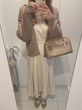 「COACH」｜「アイテム（その他アウター）」を使った、uzuさん（レディース・166cm）の秋コーディネート
