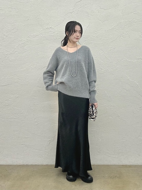 サテンフレアスカート（スカート）｜Whim Gazette（ウィムガゼット）の