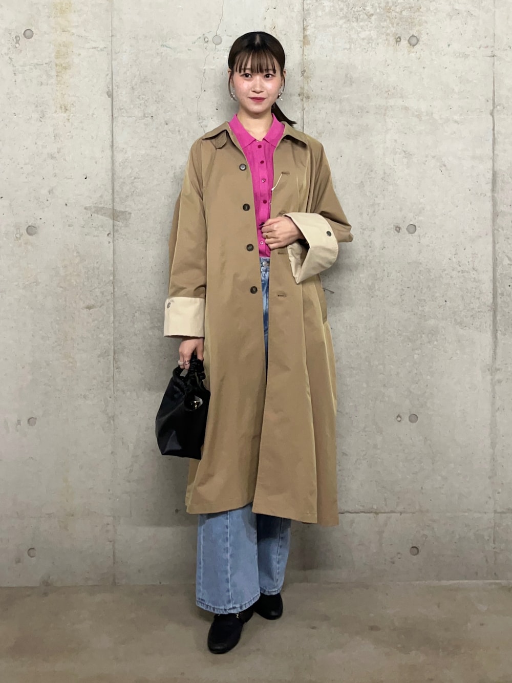 「デニム、ピンク、ローファー、お出かけコーデ、プチプラ、春アウター、SENSEOFPLACE、デートコーデ、春コーデ、春服みてみて」｜「SENSE OF PLACE by URBAN RESEARCHのランダムリブニットシャツ（ニット/セーター、ピンク系）」を使った、ゆりさん（レディース・161cm）の春コーディネートの1枚目の写真