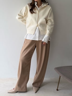 「アイテム（その他パンツ、イエロー系）」を使った、mizukiさん（レディース・162cm）の秋コーディネート
