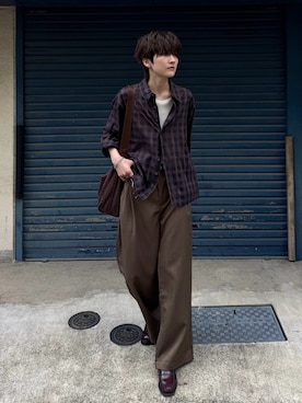 「アイテム（シャツ/ブラウス、ブルー系）」を使った、さあやさん（メンズ・163cm）の秋コーディネート