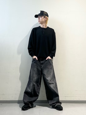 「URBAN RESEARCH DOORS（アーバンリサーチドアーズ）のハミルトンウールヘンリーネックニット（ニット/セーター）」を使った、安藤颯汰さん（メンズ・178cm）の秋コーディネート