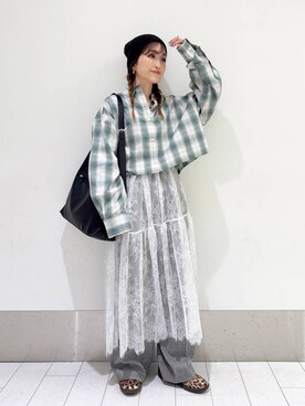 「LOWRYS FARM（ローリーズファーム）のメランジツイルワイドパンツ　242732（スラックス）」を使った、anyuさん（レディース・150cm）の冬コーディネート