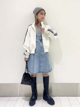 「アイテム（ニットキャップ/ビーニー、グレー系）」を使った、anyuさん（レディース・150cm）の冬コーディネート