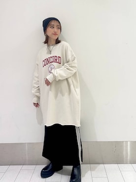 「アイテム（ニットキャップ/ビーニー、グレー系）」を使った、anyuさん（レディース・150cm）の冬コーディネート