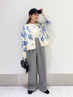 「LOWRYS FARM（ローリーズファーム）のメランジツイルワイドパンツ　242732（スラックス）」を使った、anyuさん（レディース・150cm）の冬コーディネート