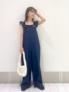 「ローリーズファーム(LOWRYS FARM)」｜「アイテム（オールインワン・サロペット）」を使った、anyuさん（レディース・150cm）の春コーディネート