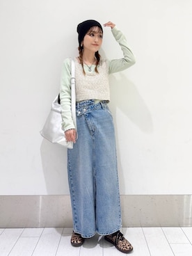 「LOWRYS FARM（ローリーズファーム）のＣＯＮＥ／アシメタイトスカート　252608（スカート）」を使った、anyuさん（レディース・150cm）の冬コーディネート