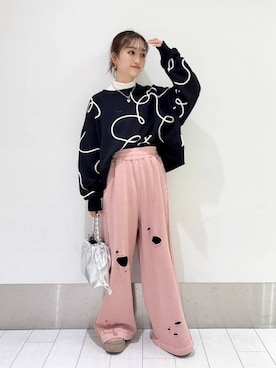 「新作」｜「アイテム（スウェットパンツ）」を使った、anyuさん（レディース・150cm）の冬コーディネート