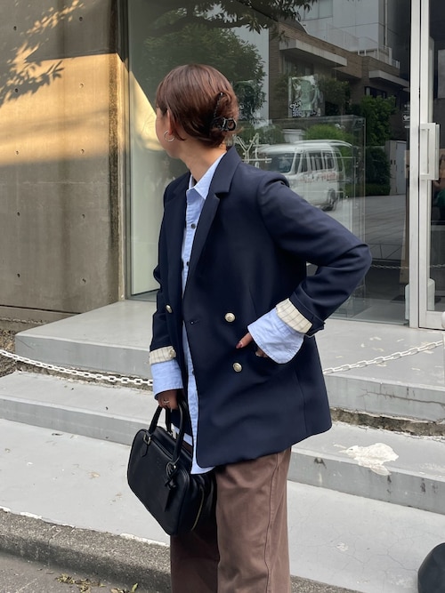 FREDY emue ネイビー ダブルブレストジャケット　38 FREDY emue ネイビー ダブルブレストジャケット 38 - メルカリ