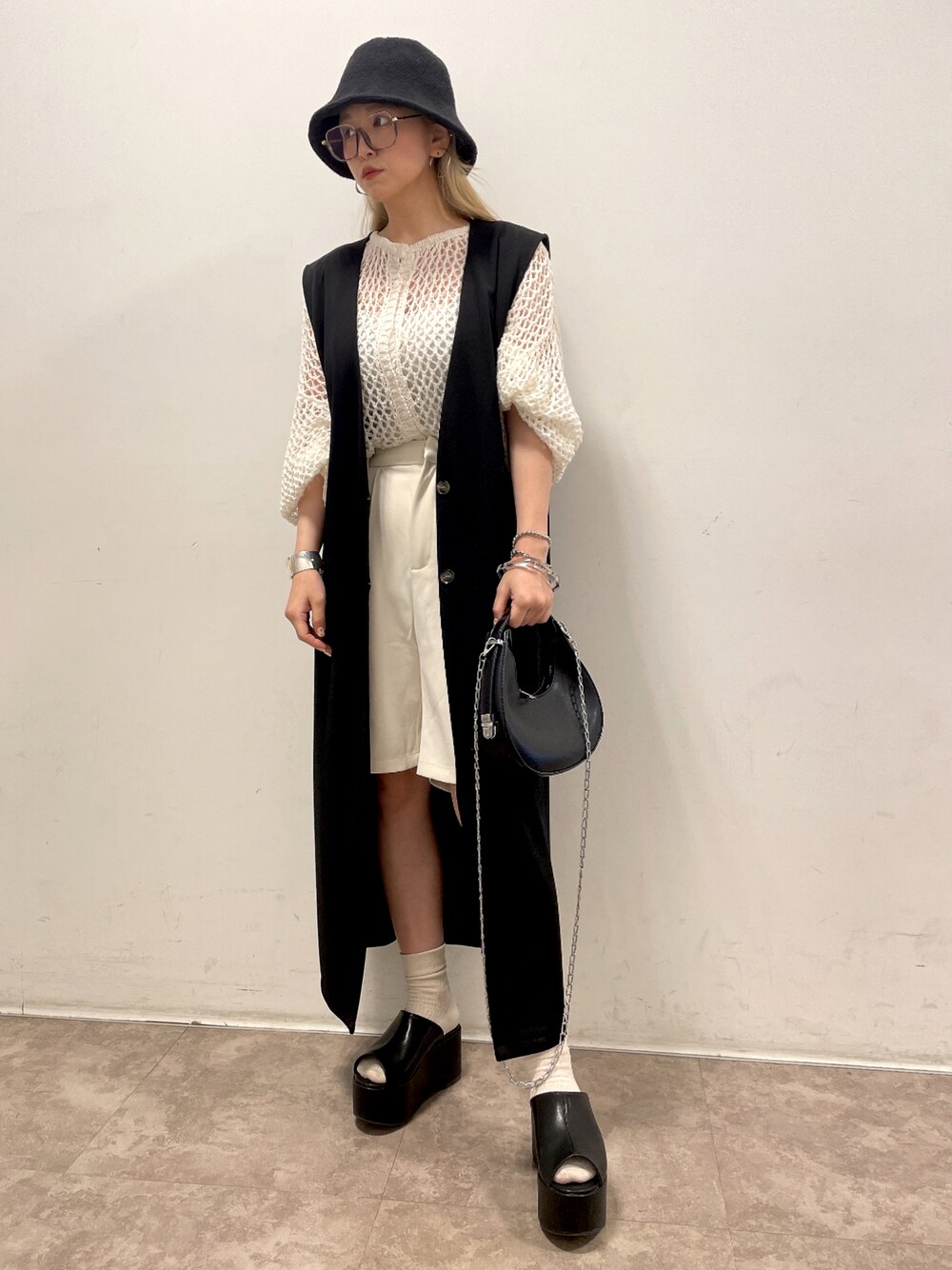 しまむら　yumi 透かし編みニット　カーディガン　リュック　ボストンバッグ しまむら yumi 透かし編みニット カーディガン リュック ボストン