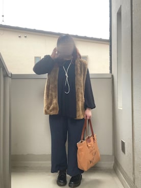「Three Four Time（ｽﾘｰﾌｫｰﾀｲﾑ）のアイテム」を使った、1t03さん（レディース・158cm）の秋コーディネート