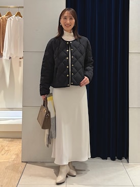 「アイテム（ストール/ショール）」を使った、nol ikeoさん（レディース・160cm）の秋コーディネート