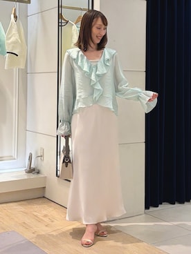 「NOLLEY’S（ノーリーズ）のアイテム」を使った、nol ikeoさん（レディース・160cm）の春コーディネート