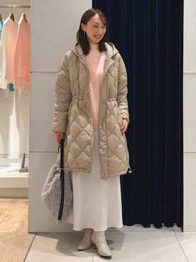 「アイテム（ダウンジャケット/コート）」を使った、nol ikeoさん（レディース・160cm）の秋コーディネート