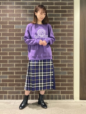 「キルトスカート」｜「アイテム（スウェット）」を使った、nol ikeoさん（レディース・160cm）の秋コーディネート