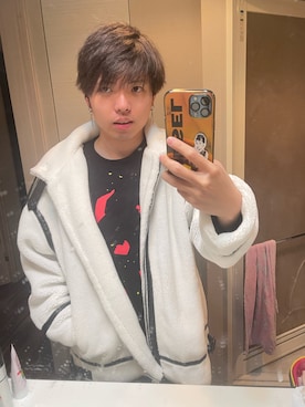 「RADIO EVA(ラヂオエヴァ)のアイテム」を使った、Kushiro.さん(メンズ・170cm)の春コーディネート