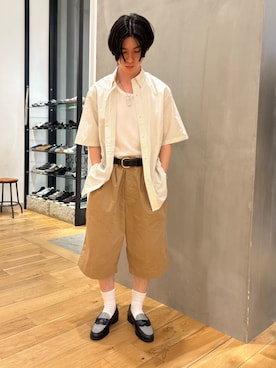 「URBAN RESEARCH DOORS（アーバンリサーチドアーズ）のストライプボタンダウン ショートスリーブシャツ（シャツ/ブラウス、ホワイト系）」を使った、スズキさん（メンズ・165cm）の夏コーディネート