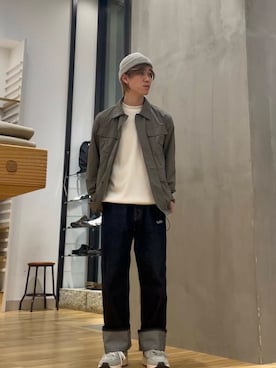 「URBAN RESEARCH（アーバンリサーチ）のアイテム（デニムパンツ）」を使った、スズキさん（メンズ・165cm）の冬コーディネート