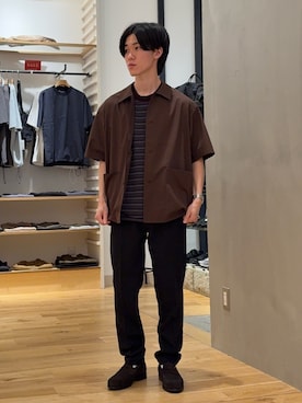 「URBAN RESEARCH DOORS（アーバンリサーチドアーズ）の『速乾/イージーケア/UVカット』『URTECH』Aircare ショートスリーブシャツジャケット（シャツ/ブラウス、ブラウン系）」を使った、スズキさん（メンズ・165cm）の夏コーディネート
