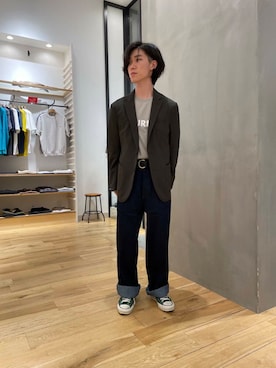 「アイテム（スーツジャケット）」を使った、スズキさん（メンズ・165cm）の夏コーディネート