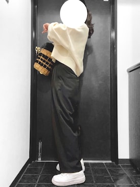 「EDDEN ELLEN（エデンエレン）の【EDDEN ELLEN】テーパードワイドスラックス（その他パンツ、ブラック系）」を使った、Miさん（レディース・159cm）の秋コーディネート