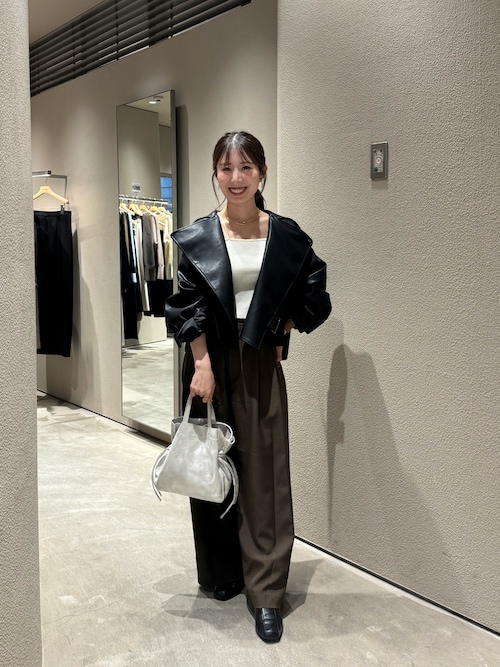 セール】【収納力抜群/ベストセラーアイテム】【牛革】レザー